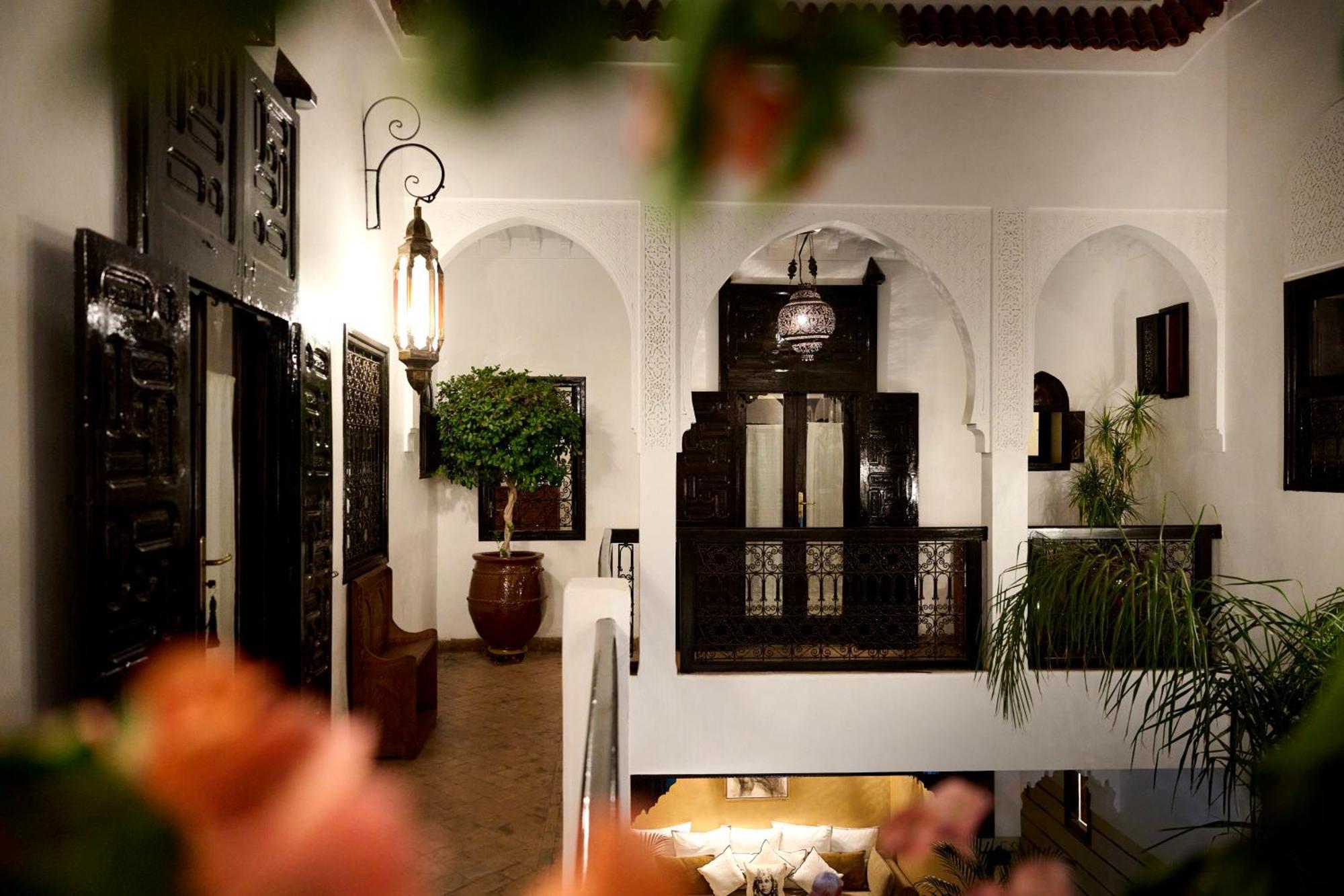 Riad Dar Amanza En Exclusivite Avec 4 Chambres Au Coeur De La Medina Marrakesh Eksteriør billede